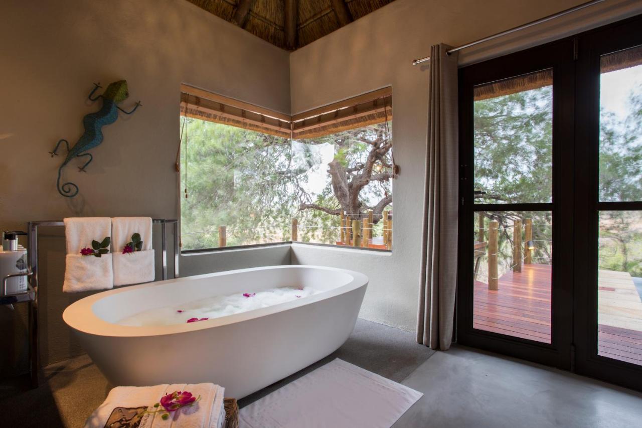 Naledi Lodges Заповедник Балуле Экстерьер фото